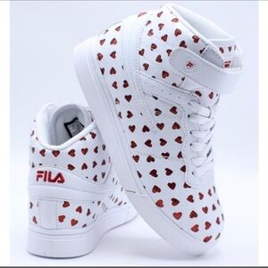 FILA ♥️ VULC 13 HighTop Red Hearts High Sneaker Valentine 💌 Size 8.5 Vintage